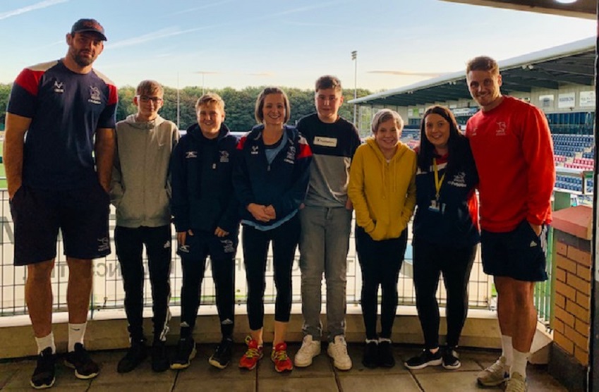 Doncaster Knights with young people - Safety Nets Initiative.jpg