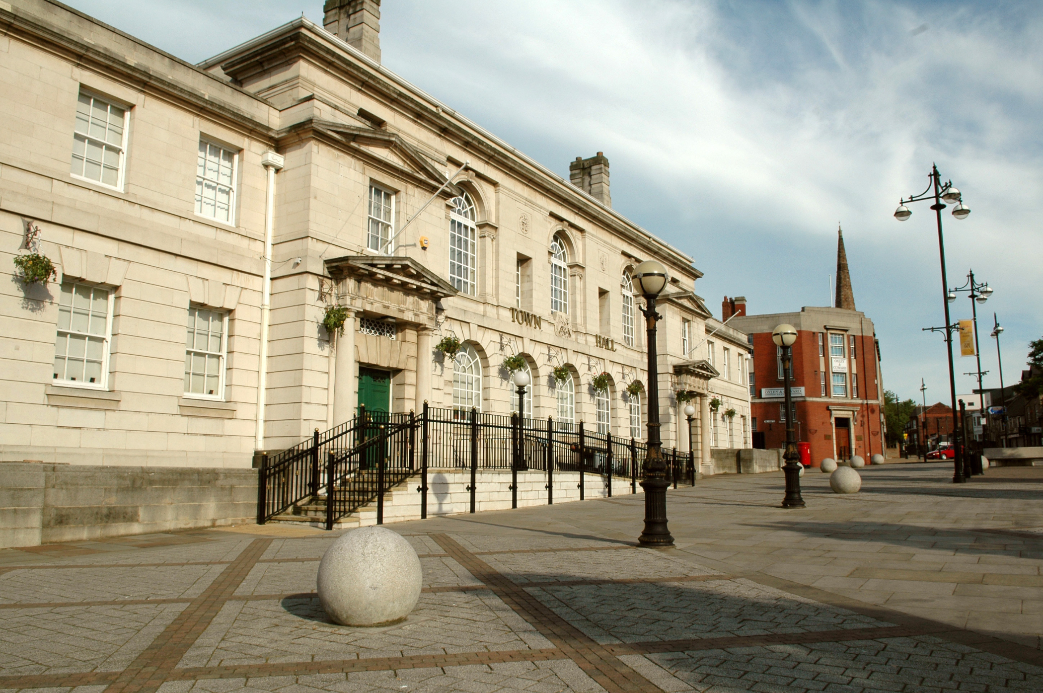 Rotherham Town Hall.jpg